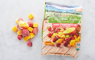 Organic Frozen Strawberries & Mango