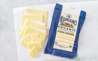 Organic Sliced Medium Cheddar