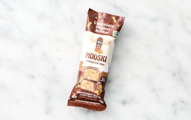 Chocolate Peanut Butter Chilled Oat Bar