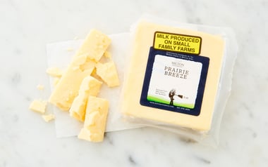 Prairie Breeze Cheddar