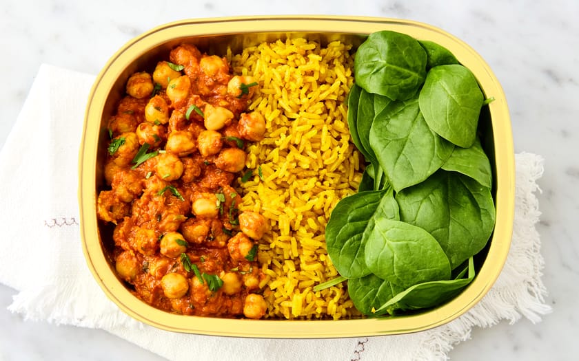 This is how Chickpea Tikka Masala, Turmeric Rice & Baby Spinach looks, 2. image reference